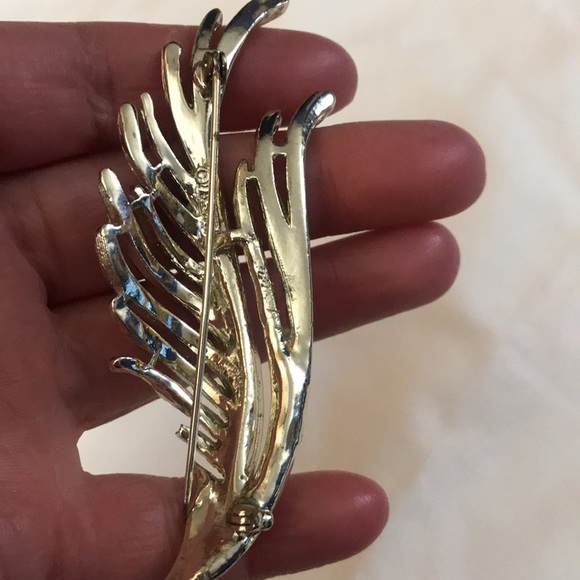 ⚡️FINAL PRICE⚡️ VTG Rare BSK Leaf Brooch - Picture 6 of 9